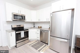 1742 Fleet St Unit 203, Baltimore, MD 21231
