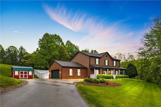 2002 Ridge Rd, Jeannette, PA 15644