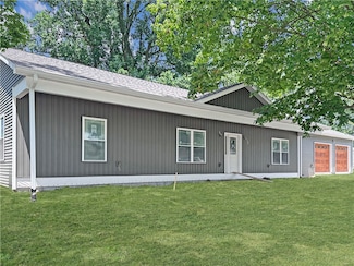 1100 Marshall Ave, Mattoon, IL 61938