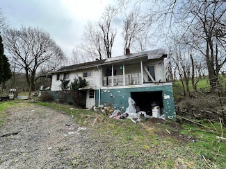 5 Short Ave, Washington, PA 15301