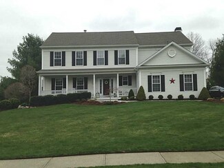 469 Sleepy Hollow Farm Rd, Warwick, RI 02886