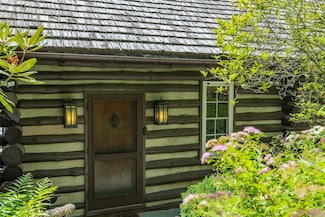 150 Cullasaja Dr, Highlands, NC 28741