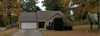 4262 Apache Dr SE, Acworth, GA 30102