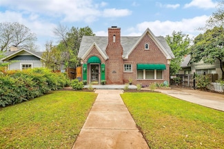 2328 W Rosedale St S, Fort Worth, TX 76110