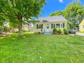 806 Brighton Ave, Portland, ME 04102