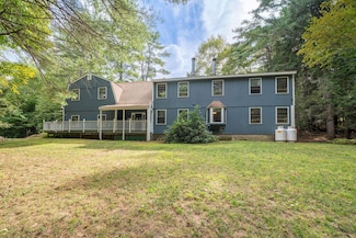 17 Gould Pond Rd, Hillsborough, NH 03244