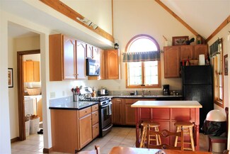 333 Chaves Rd, Londonderry, VT 05148