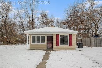 14387 Auburn St, Detroit, MI 48223