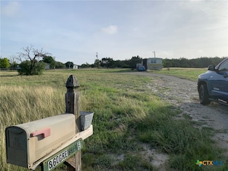 860 Greystone Dr, Copperas Cove, TX 76522