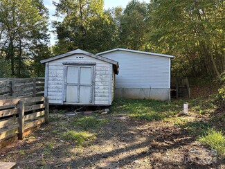 107 Oneil Cir, Swannanoa, NC 28778