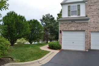 2831 Stonewater Dr Unit 2831, Naperville, IL 60564