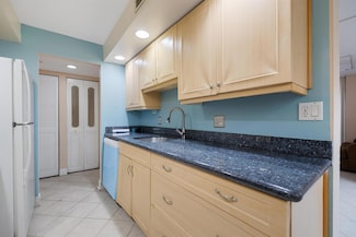 6190 Woodlands Blvd Unit 111, Tamarac, FL 33319