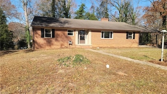 1111 Harris St, Eden, NC 27288
