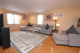 9709 Monmouth Ave Unit C2, Margate City, NJ 08402