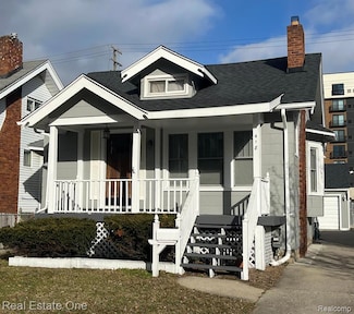418 N Center St, Royal Oak, MI 48067