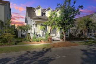 117 Canopy Ln, Summerville, SC 29485