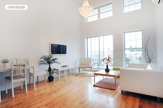 216 Calyer St Unit 3B, Brooklyn, NY 11222
