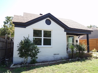 1310 Elmwood Blvd, Dallas, TX 75224