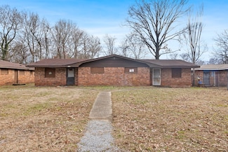 1630 E 17th St, Chattanooga, TN 37404