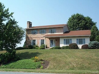 4763 Kovalchik Dr, Coplay, PA 18037