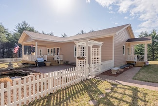 981 Alum Ridge Rd NW, Willis, VA 24380
