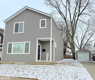 22001 Lakeview St, Saint Clair Shores, MI 48080