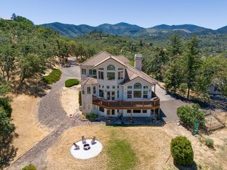 4958 Pioneer Rd, Medford, OR 97501