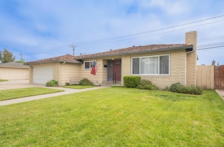 528 La Mesa Dr, Salinas, CA 93901