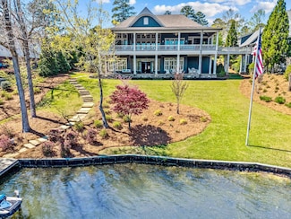 1611 Lighthouse Cir, Greensboro, GA 30642