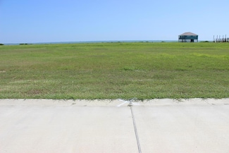 3033 Coastal Springs Loop, Palacios, TX 77465