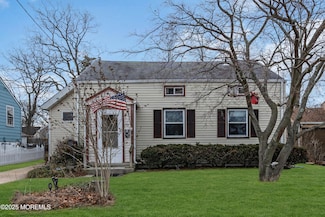 1137 Hilltop Dr, Wall Township, NJ 07719