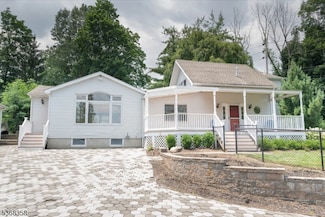 1179 Knoll Rd, Boonton, NJ 07005