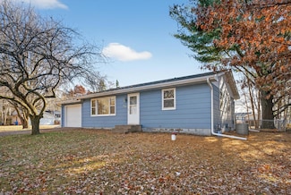 2292 336th Ave NE, Cambridge, MN 55008