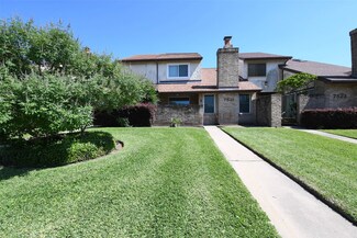 7521 Beaudelaire Cir, Galveston, TX 77551