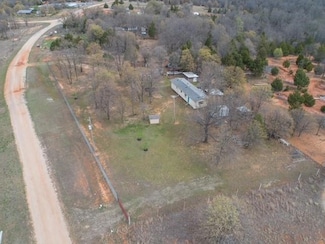 21839 Lilly Dr, Tecumseh, OK 74873