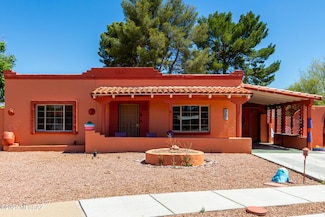 116 E La Soledad, Green Valley, AZ 85614