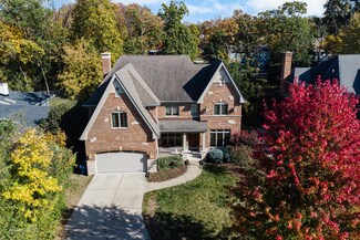 413 N River Glen Ave, Elmhurst, IL 60126