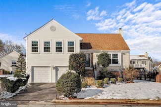 10242 Racquet Cir, Manassas, VA 20110