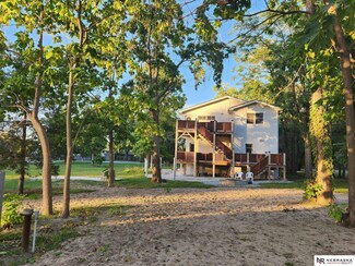 3249 Big Island Rd, Fremont, NE 68025