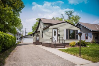 310 W 9th St, Morris, MN 56267