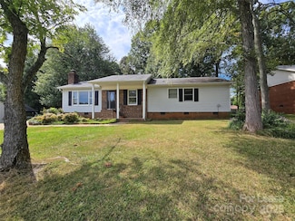 21203 Pine Ridge Dr, Cornelius, NC 28031