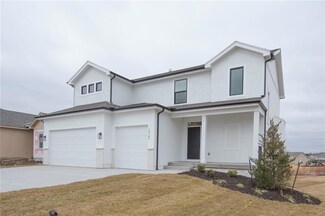 19610 W 195th Place, Spring Hill, KS 66083