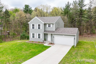 1690 Ryan Woods Dr, Allegan, MI 49010