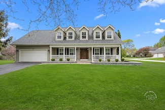 322 Arlington Ave, Naperville, IL 60565