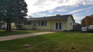 362 Third St, Sunfield, MI 48890