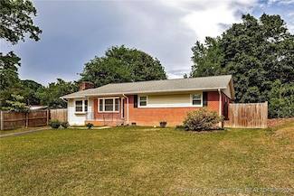 455 Lansdowne Rd, Fayetteville, NC 28314