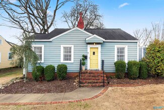 2402 Poincianna St SW, Huntsville, AL 35801