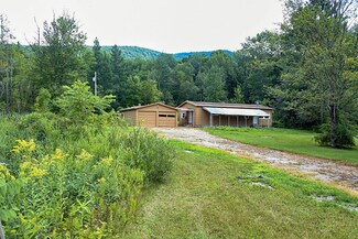 755 Town Line Rd, Rutland, VT 05701