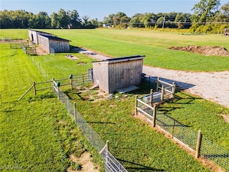 1251 N 4 Mile Run Rd, McDonald, OH 44437