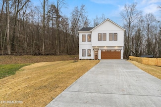 7207 Jana Chris Ln, Knoxville, TN 37918